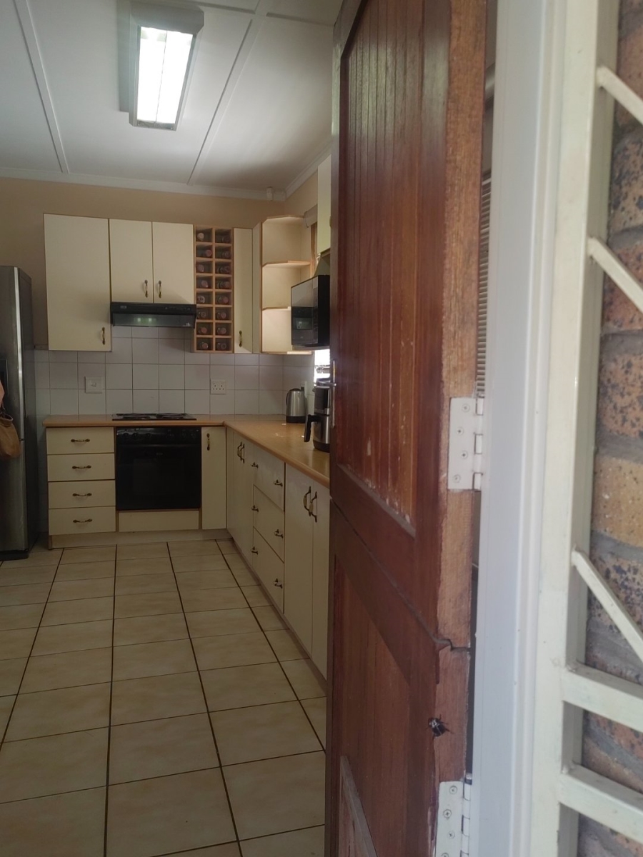  Bedroom Property for Sale in Carters Glen Northern Cape